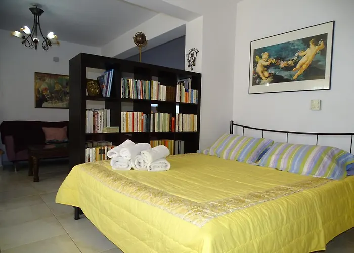 Dreamy Studio With Private Garden