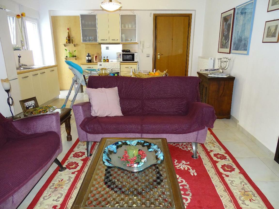 Dreamy With Private Garden Apartment